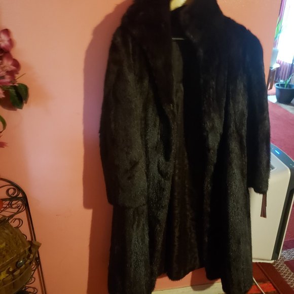 Black Mink Fur (real mink) - Picture 1 of 13